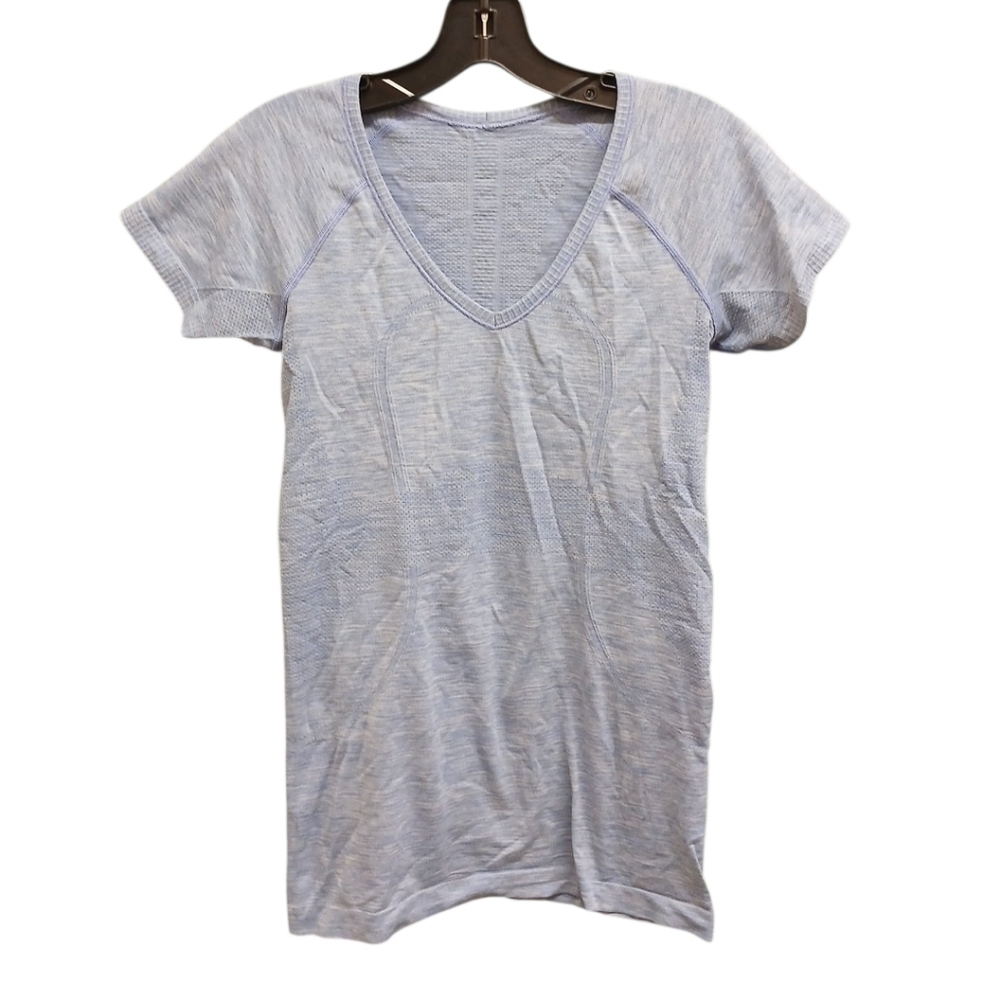 lululemon athletica Light Blue Swiftly Tech V-Neck Tee Size 6